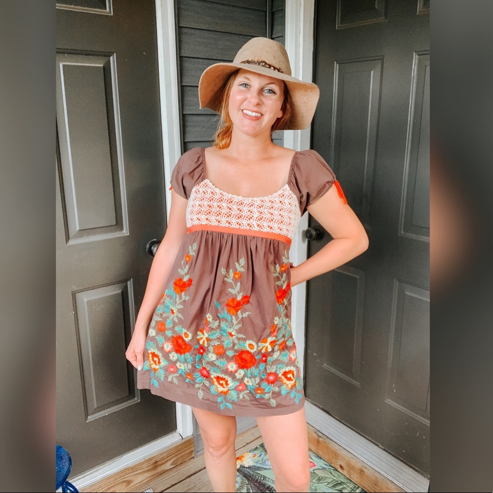 Oh the embroidery! Mini dress!